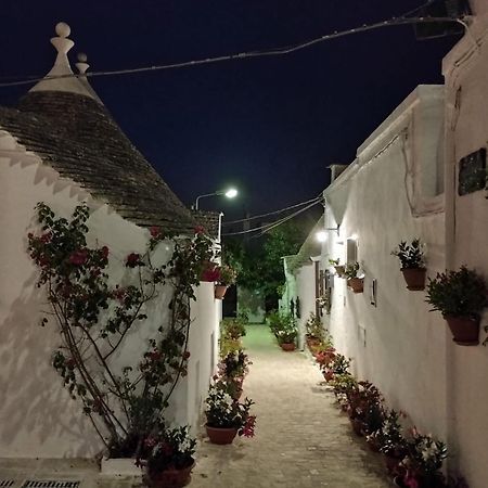 Trullo "Vicolo Fiorito" Villa Alberobello Ngoại thất bức ảnh