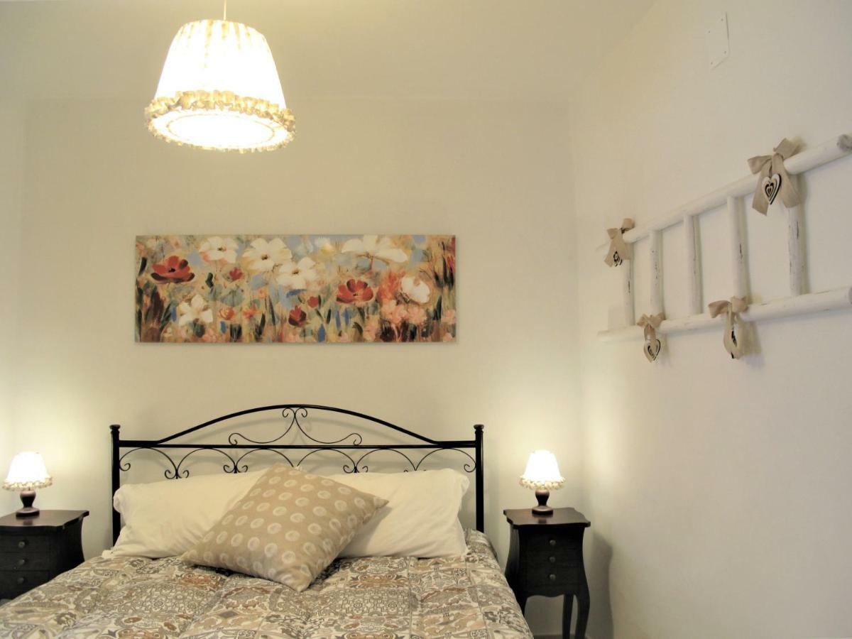 Trullo "Vicolo Fiorito" Villa Alberobello Ngoại thất bức ảnh