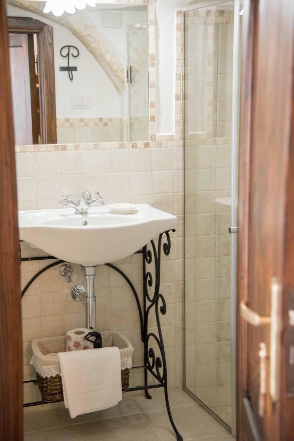 Trullo "Vicolo Fiorito" Villa Alberobello Ngoại thất bức ảnh